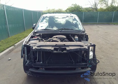 2009 Chevrolet Avalanche 1500 Lt1 из США, поврежденный, VIN 3GNFK220X9G150792